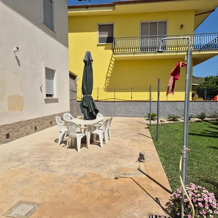 Dei Nonni Gio E Cry Piano Terra Appartamento Sperlonga